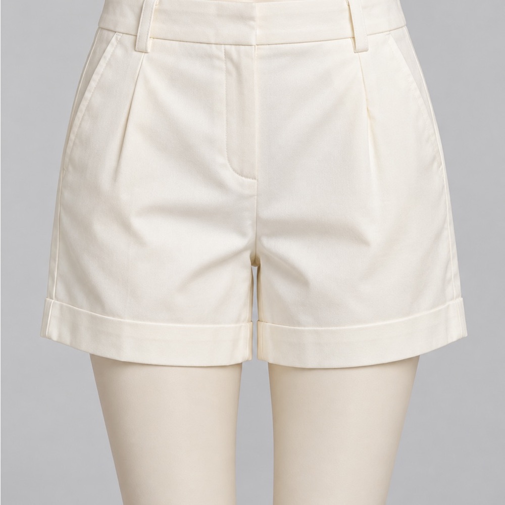 Vince Camuto White Designer shorts size 8